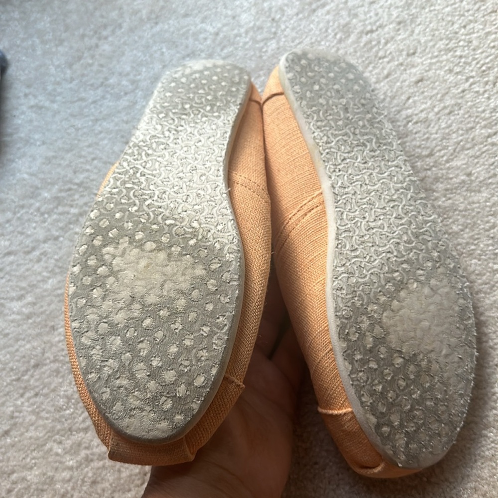 Toms Canvas Shoes View 4